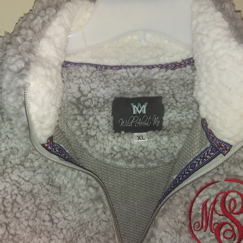 Wild Heart Fleece Pullover - Picture 1 of 7
